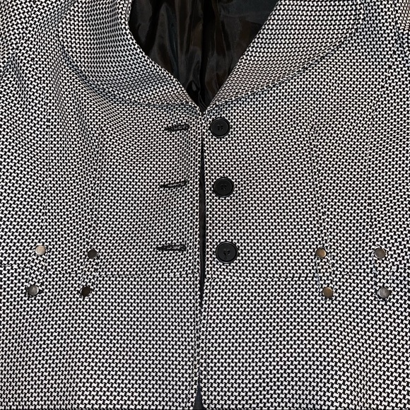 Allyson Cara business suit jacket well made lined worn only few times like new 8 - Picture 3 of 6